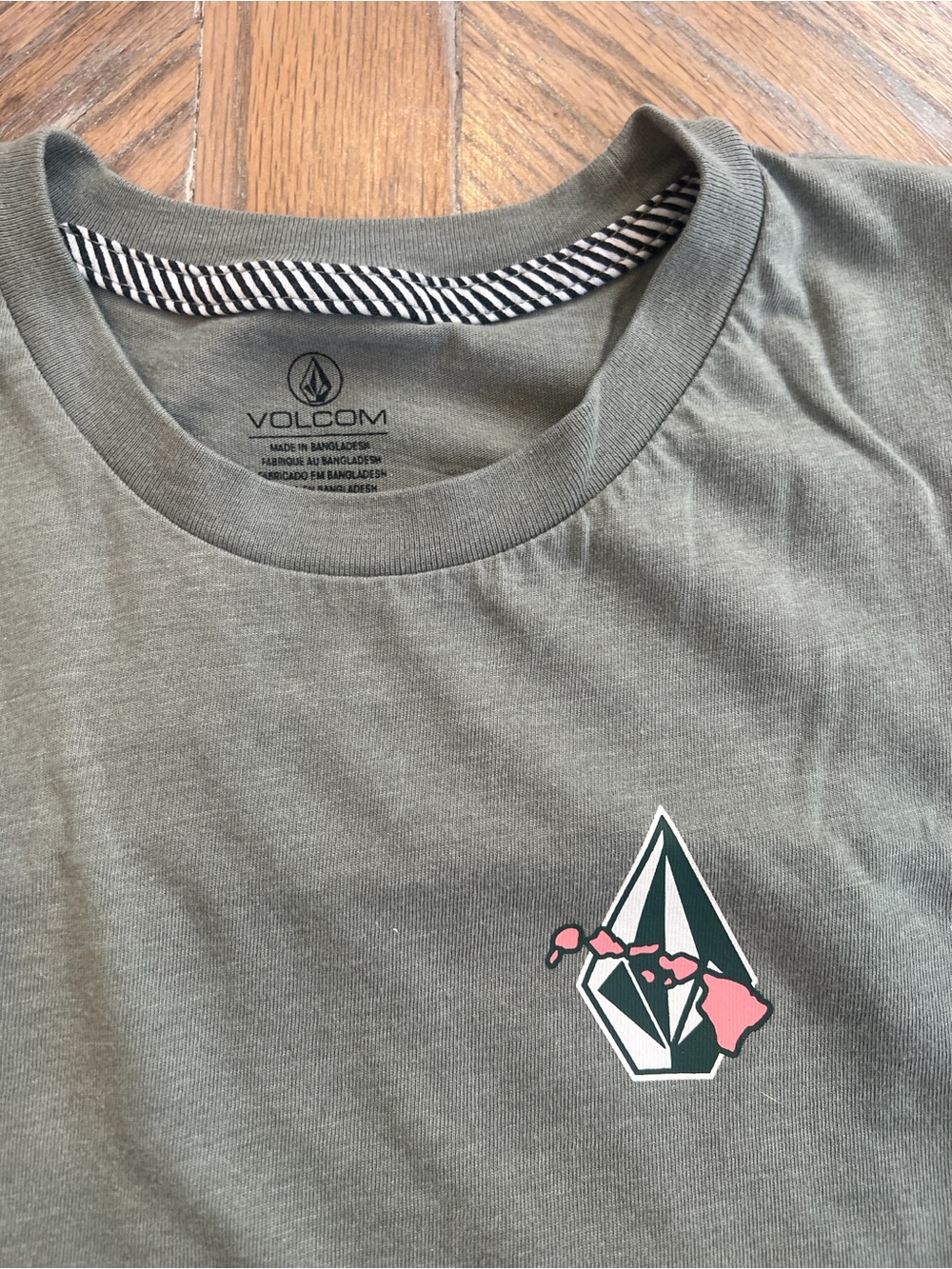 Volcom Olive Green Crop Tank with Pink Graphic